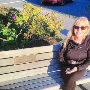 Meet your Posher, Janet